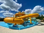 DLA RODZINY Wakacje bez ekranu w zielonej oazie pod Warszawą. Barwne pokazy, park wodny i wyciec…