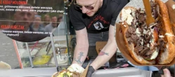 "Poprawiły mu się wyniki" Filip Chajzer nie przestaje zaskakiwać. Jego kebab uzdrowił chłopca?