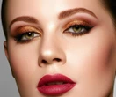 Strefa beauty Makijaż na jesień 2025. Największe trendy w make-upie!