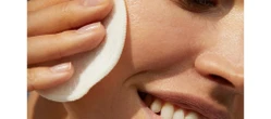 Strefa beauty Micele na demakijaż! Dobierz płyn micelarny do swoich potrzeb