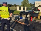 DRAMAT Nie żyją dwie osoby! Osobówka zderzyła się z motocyklem