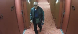Rozpoznajesz go? Kradzież w warszawskim hotelu. Policja szuka złodzieja paszportów i gotówki