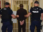 Kolejny akt agresji! Atak nożownika pod dworcem PKP! Lekarze uratowali życie 46-latka