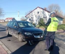 68-latek nie żyje Rowerzysta zginął pod kołami volkswagena! Policja mówi, że "sytuacja jest zawiła". Wypadek pod Skierniewicami