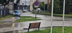 Miasto walczy z żywiołem Elbląg sparaliżowany po ulewach. Zamknięte ulice, zmieniony ruch tramwajów