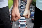 19-latek przesłuchany Bójka kierowców na środku drogi! Prowadzący BMW w stanie ciężkim. Tak doszło do awan…