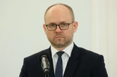 Negocjacje pokojowe Kulisy dyplomacji: Trump konsultował się z Nawrockim przed Putinem