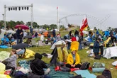 Ulewy nad Polską Potężna ulewa przerwała Spotkanie Młodych na Lednicy. Organizatorzy zarządzili ewaku…