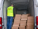 Straż graniczna i KAS w akcji Nielegalne papierosy zamiast pizzy