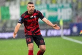 Czekają na kasę Lukas Podolski aż rzucił mięsem. Legendzie puściły nerwy. Sytuacja zrobiła się bardz…