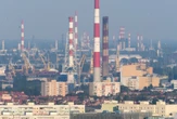 Co się dzieje? Dlaczego wyją syreny w Gdańsku? Alarm dobiega z rafinerii. Jest komunikat