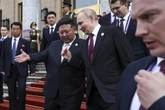 Analiza "The New York Times" Wielka parada wojskowa w Chinach! Putin i Kim Dong Un na trybunach