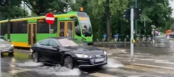 Krajobraz po potężnej burzy. Takiego deszczu nikt w Poznaniu nie widział!