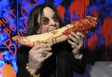 Jego największe szaleństwa Ozzy Osbourne naprawdę to zrobił! Nietoperz był tylko początkiem