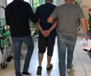 zgotował rodzinie piekło Matka i córka uratowane w ostatnim momencie? Bandzior latami groził im śmiercią. W końcu sięgnął po nóż
