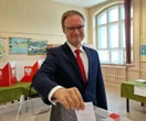 Bezpartyjny Kamil Żbikowski wygrywa wybory Platforma straciła Zabrze. Triumfalny ton polityków PiS