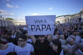 Habemus papam! Leon XIV - kim jest nowy papież? Kardynał Robert Prevost z USA głową Kościoła