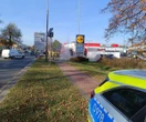 Akcja służb Ewakuacja Lidla! Auto uszkodziło zawór gazu. Trwa akcja służb