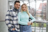 Odważnie Barbara Kurdej-Szatan niemal bez ubrania wtula się w męża pakera! "Wersja dla dorosł…