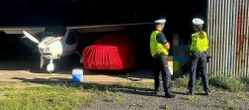 Nietypowa interwencja Drogówka zatrzymała pilota samolotu! Wylądował, a później dziwnie się zachowywał