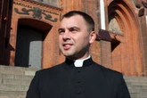 Miał 49 lat Nie żyje ks. Andrzej Dębski. Duchowny wywołał obyczajowy skandal