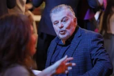 Fani w szoku Tak teraz wygląda Krzysztof Globisz. Dawno niewidziany aktor pokazał się publicznie