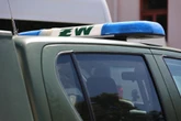 NA MIEJSCU ŻANDARMERIA Wyrzutnia rakiet w lesie pod Warszawą. "Nie ma zagrożenia"