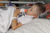 Trwa walka o zdrowie dziecka Szpital zamiast szkoły. Olek walczy ze straszną chorobą