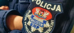 Akcja policji "Stoi mężczyzna z nożem". Dramat na osiedlu w Białymstoku