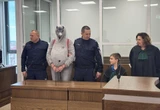 Wilk na ławie oskarżonych Wilk oskarżony o ciężkie przestępstwo. Świadkiem był Czerwony Kapturek