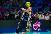 Załamany gracz z Jastrzębia 13 lat w jednym klubie i taki pech na sam koniec. Reprezentacyjny siatkarz w rozpaczy