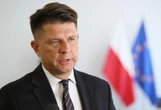 "jestem w stanie" Ryszard Petru chce przejąć partię Szymona Hołowni. Buńczuczna zapowiedź!