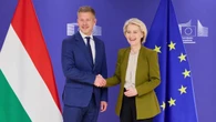 Przedwczesna radość w UE? "Jest znacznie bliższy Orbanowi"