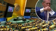 Ambasadora Izraela nagle wyjął niszczarkę. "Wstydźcie się"