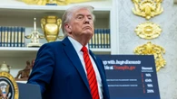 Trump nakłada dodatkowe 100 proc. cła. "Wyjątkowo agresywne stanowisko"