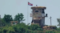 Uciekł z reżimu Kim Dzong Una. Żołnierz pokonał granicę