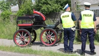 Wypadek w drodze na pielgrzymkę. Ksiądz trafił do szpitala