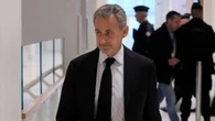 Były prezydent Francji bez ważnego odznaczenia. To drugi taki przypadek