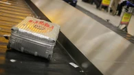 Kierowca otworzył bagaż pasażerki. W środku znalazł dziecko