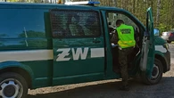 Wypadek wojskowej ciężarówki. Ranni żołnierze, w akcji LPR