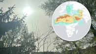 "Matowe i przyćmione niebo". Saharyjski pył dotarł nad Polskę
