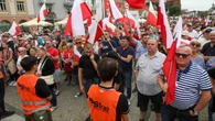 Tłumy protestowały na ulicach. Służby o incydentach na akcji Konfederacji