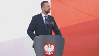 Krzyki i gwizdy w stronę szefa MON. Odpowiedział zebranym