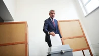 Czesi wybierają parlament. "Na wschód, czy na zachód"