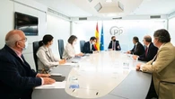 Casado busca con su equipo jurídico un resquicio legal que permita anular los indultos