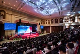 Lễ tốt nghiệp VinUni 2026: 47 bác sĩ khóa đầu tiên nhận bằng, hơn 55% sinh viên nhận thư mời làm việc trước khi ra trường