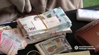 У Києві директорка фірми пропонувала чоловікам призовного віку "послуги" з бронювання