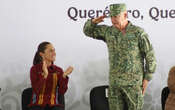 Dan banderazo a militares para el tren México-Querétaro