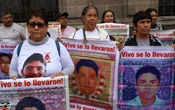 Caso Ayotzinapa | Sheinbaum analiza cambio de fiscal ante exigencia de las familias