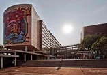 Encapuchados intentan tomar la Facultad de Medicina de la UNAM
